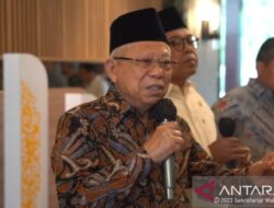 Permintaan Wapres agar ekonomi syariah tetap berlanjut meskipun presiden yang terpilih adalah siapa pun