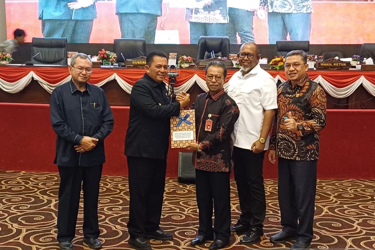 Dewan Perwakilan Rakyat Daerah dan Pemerintah Provinsi Kepulauan Riau menyetujui Anggaran Pendapatan dan Belanja Daerah (APBD) 2024 senilai Rp3,428 triliun