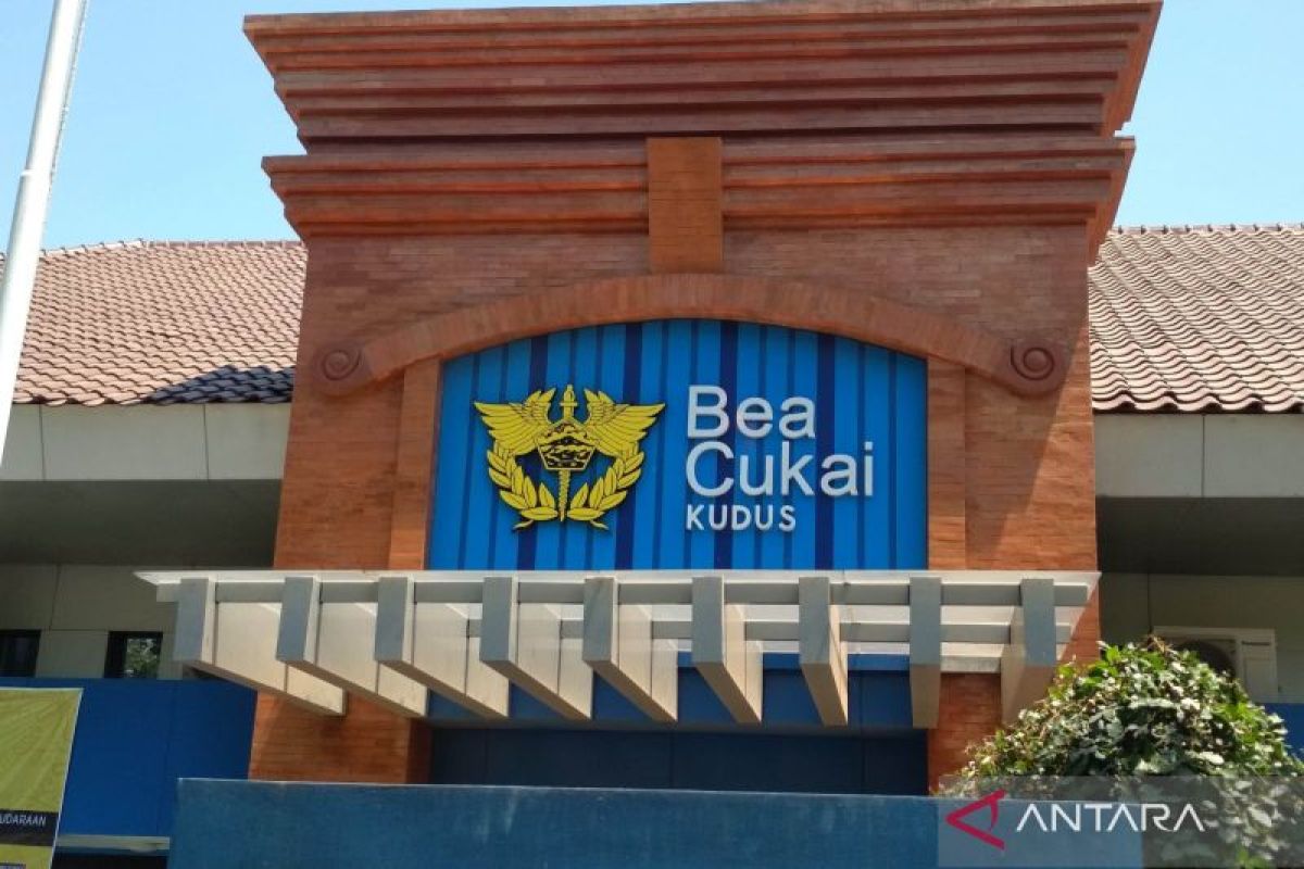 Bea Cukai Kudus Bertekad Capai Target Penerimaan Cukai Rp39,8 Triliun