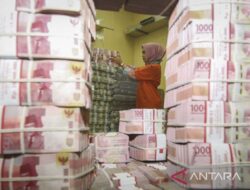 Ekspektasi Suku Bunga Acuan AS Tak Naik Lagi Menguatkan Rupiah