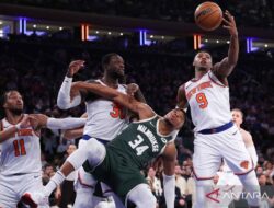 Pertandingan tandang Milwaukee Bucks di markas New York Knicks dalam NBA