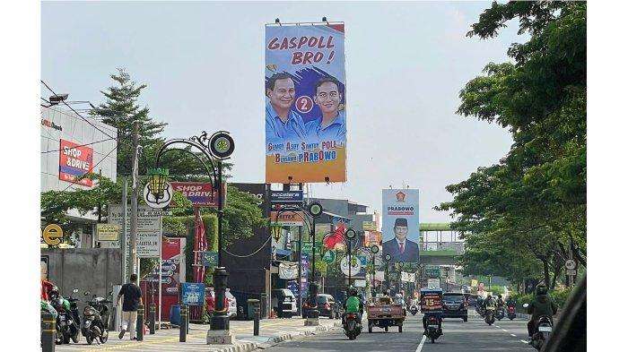 “Gspoll Bro”: Baliho Prabowo-Gibran di Depok Menarik Perhatian dan Mendorong Semangat Anak Muda