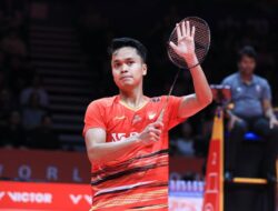 Ginting Mengalahkan Wakil Tuan Rumah di Laga Kedua World Tour Finals