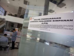 LPS membayar klaim simpanan nasabah BPR Persada Guna Pasuruan