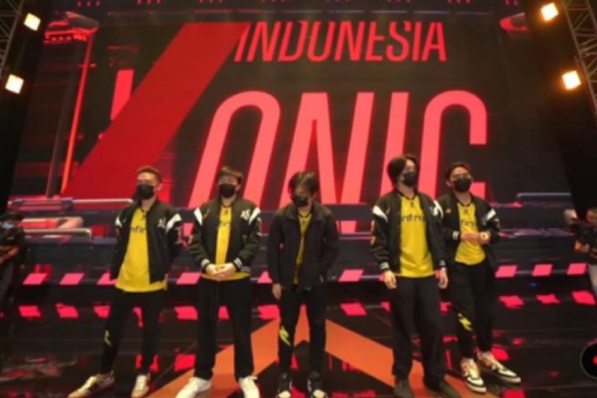 Onic Esports berhasil memastikan diri ke grand final M5 World Championship