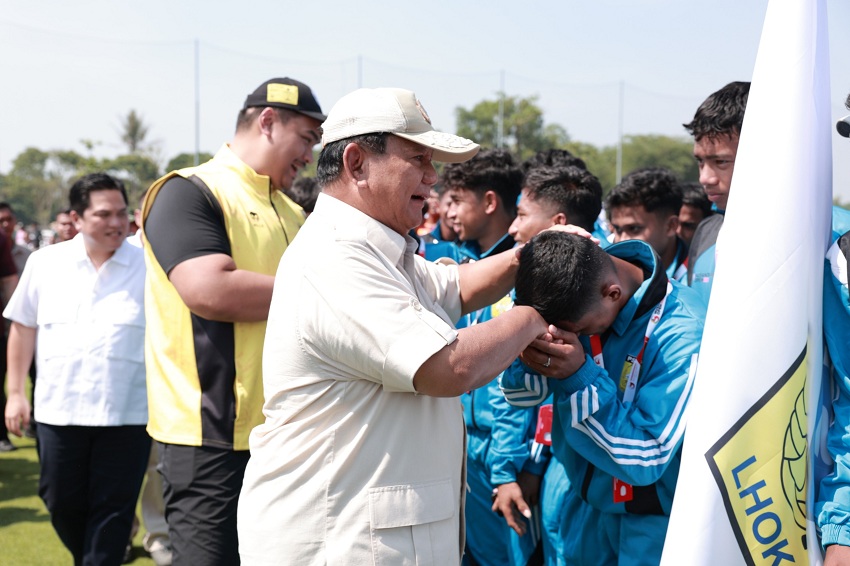 Prabowo Menampilkan Akademi Sepak Bola Modern Garudayaksa yang Dilengkapi dengan 7 Stadion Latihan