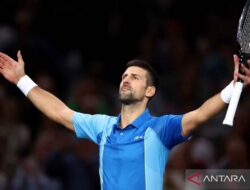 Cedera pergelangan tangan Djokovic menyebabkan Serbia kalah dari Australia