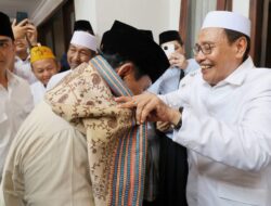 Pimpinan Ponpes Buntet Cirebon Memberikan Dukungan kepada Prabowo-Gibran untuk Pilpres 2024