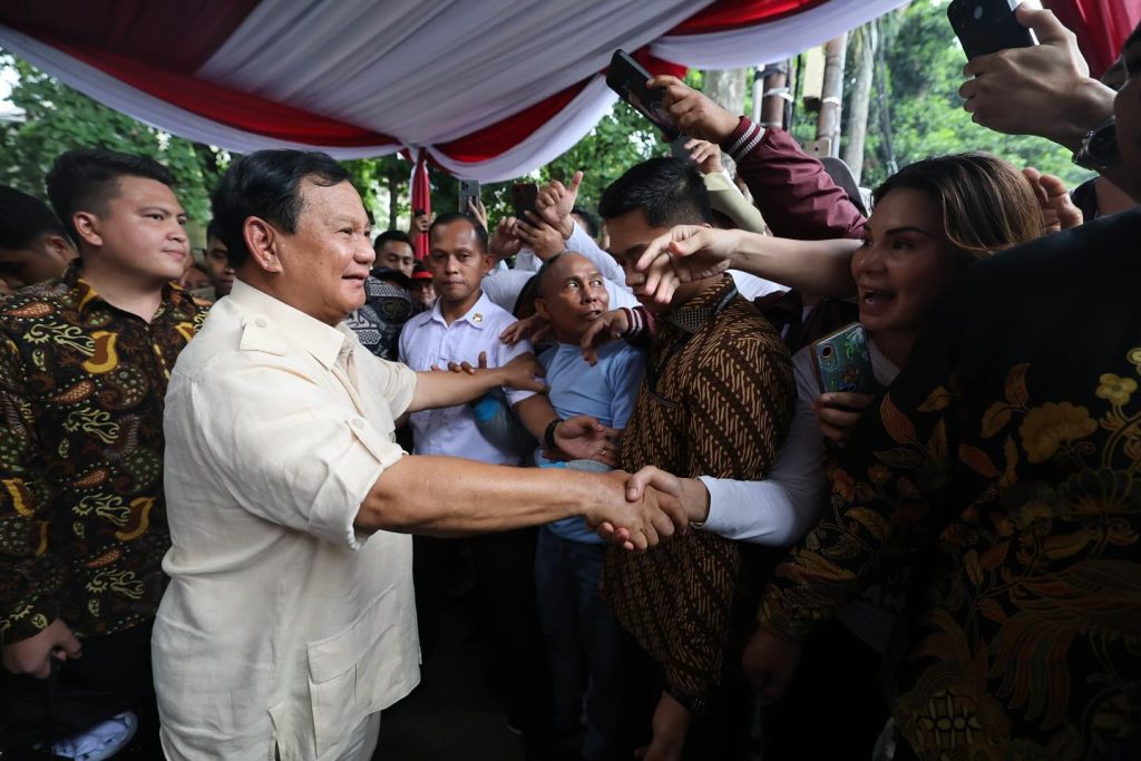 Ketika Bersentuhan dengan Rakyat, Energi Prabowo Meningkat