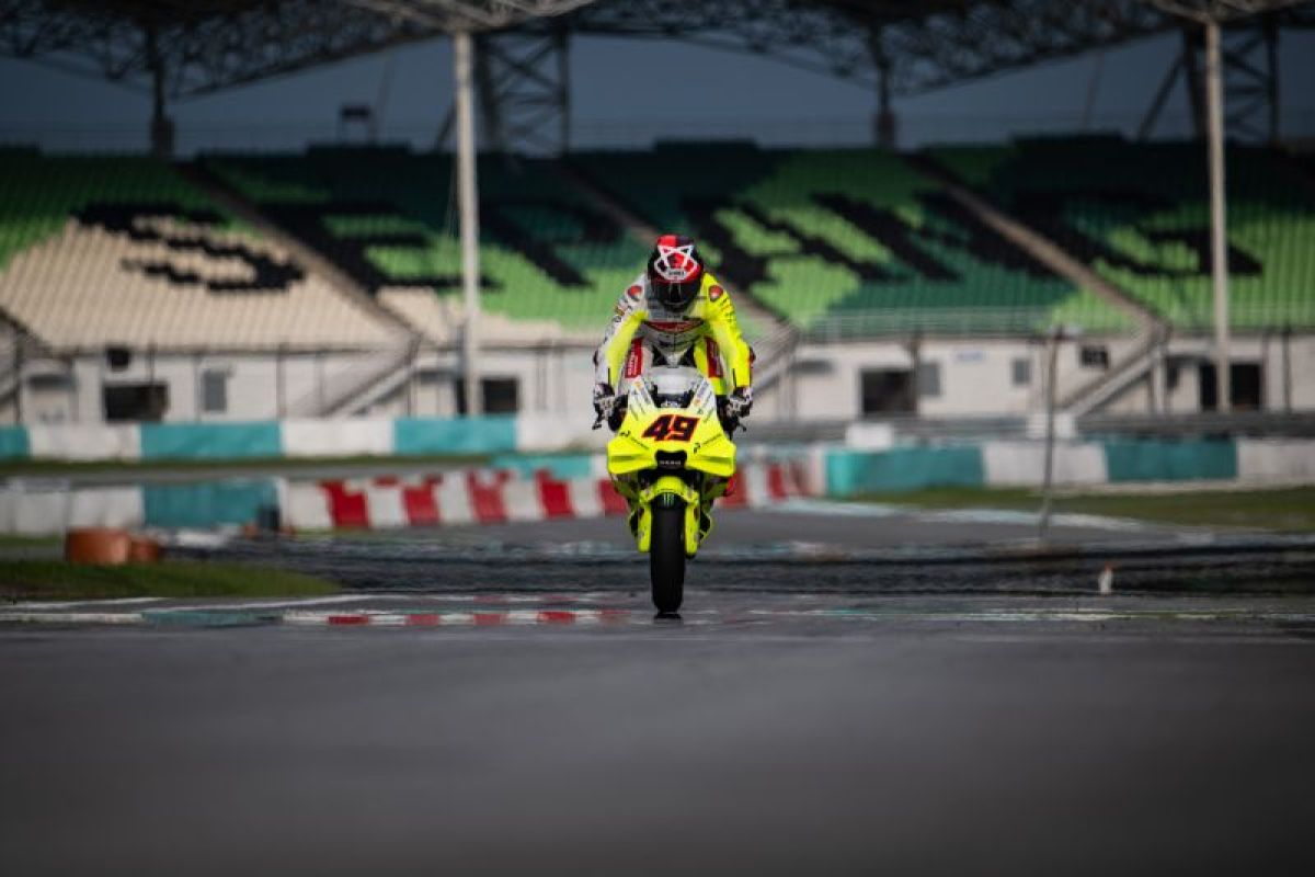 Adaptasi di VR46 lancar, tetapi Bezzecchi masih menghadapi kesulitan