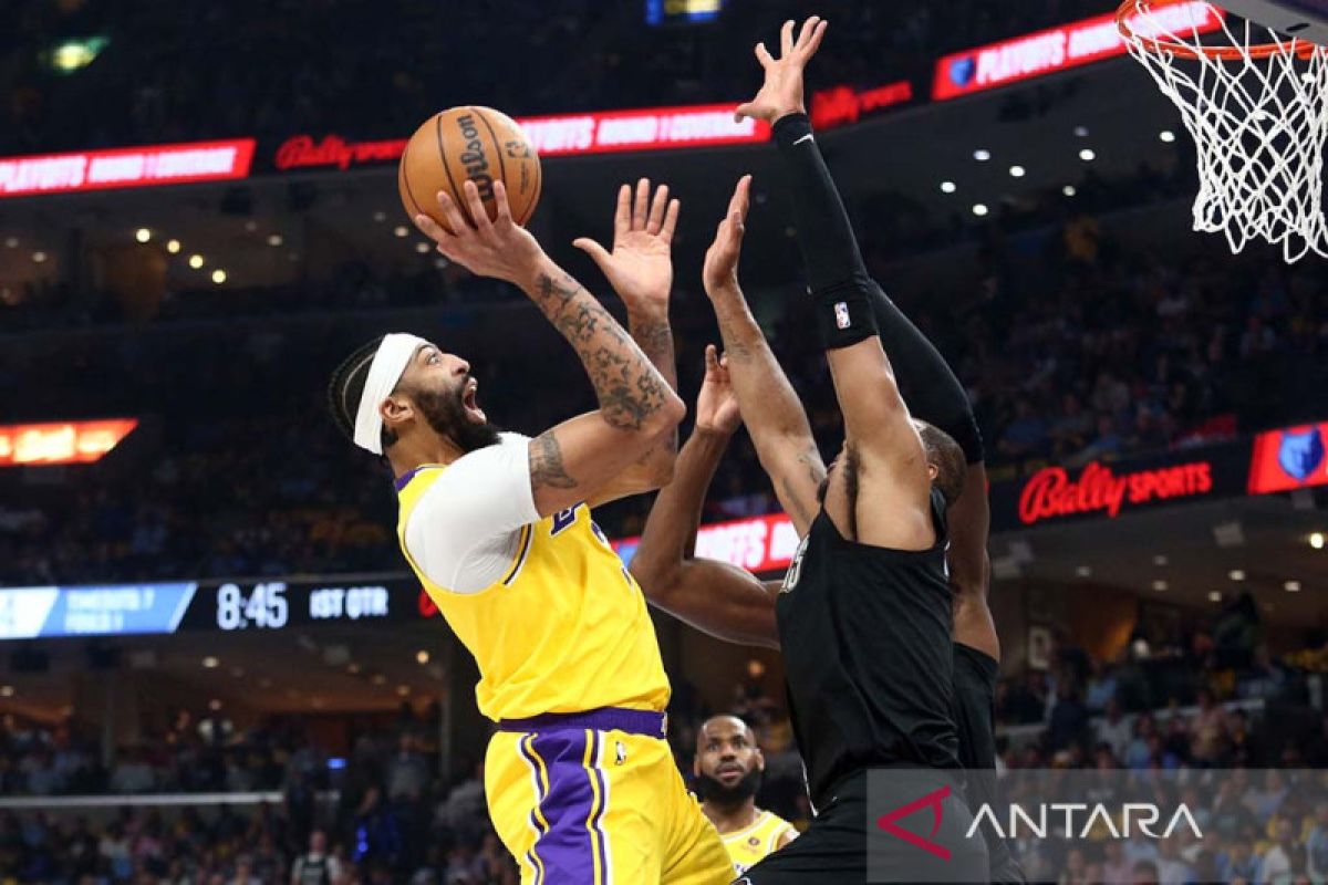 Kemenangan Lakers atas Pacers dengan skor 150-145 di NBA