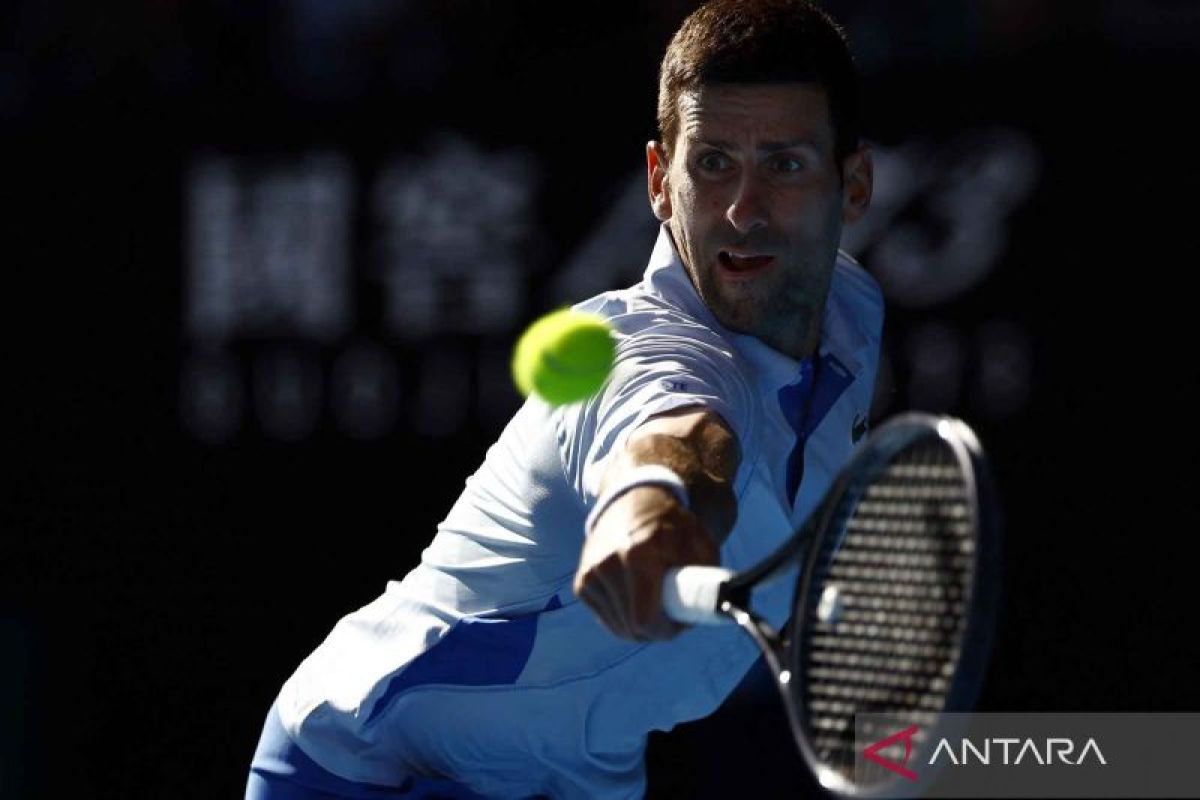 Djokovic mengakhiri absen lima tahunnya di Indian Wells dengan kemenangan yang sulit