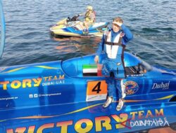 Pembalap F1 Powerboat Danau Toba mencoba sirkuit sebelum sesi latihan bebas