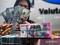 Tren penguatan dolar AS menekan nilai tukar rupiah