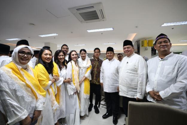 Prabowo Subianto Memberikan Apresiasi kepada Partai Golkar: Kita Perlu Terus Belajar karena Ilmu yang Banyak