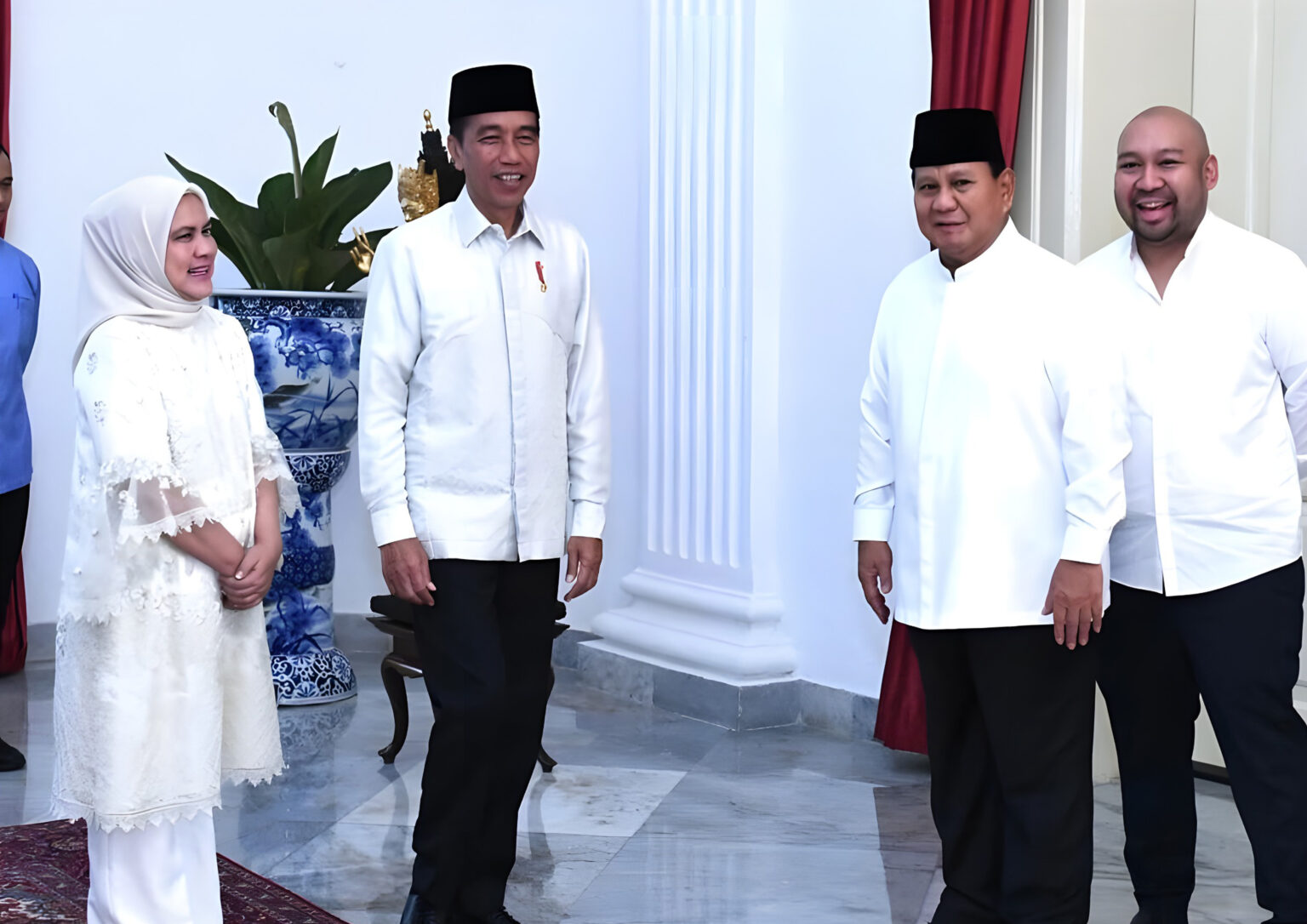 Prabowo Subianto dan Jokowi Bersarapan Bareng di Istana Negara pada Hari Kedua Lebaran