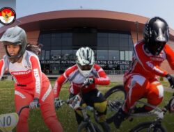 Tim BMX Indonesia berlomba untuk meraih tiket Olimpiade melalui kejuaraan di Paris