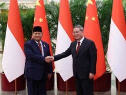 Prabowo Bertemu PM Li Qiang, Bahas Perkuat Kerja Sama RI-Tiongkok