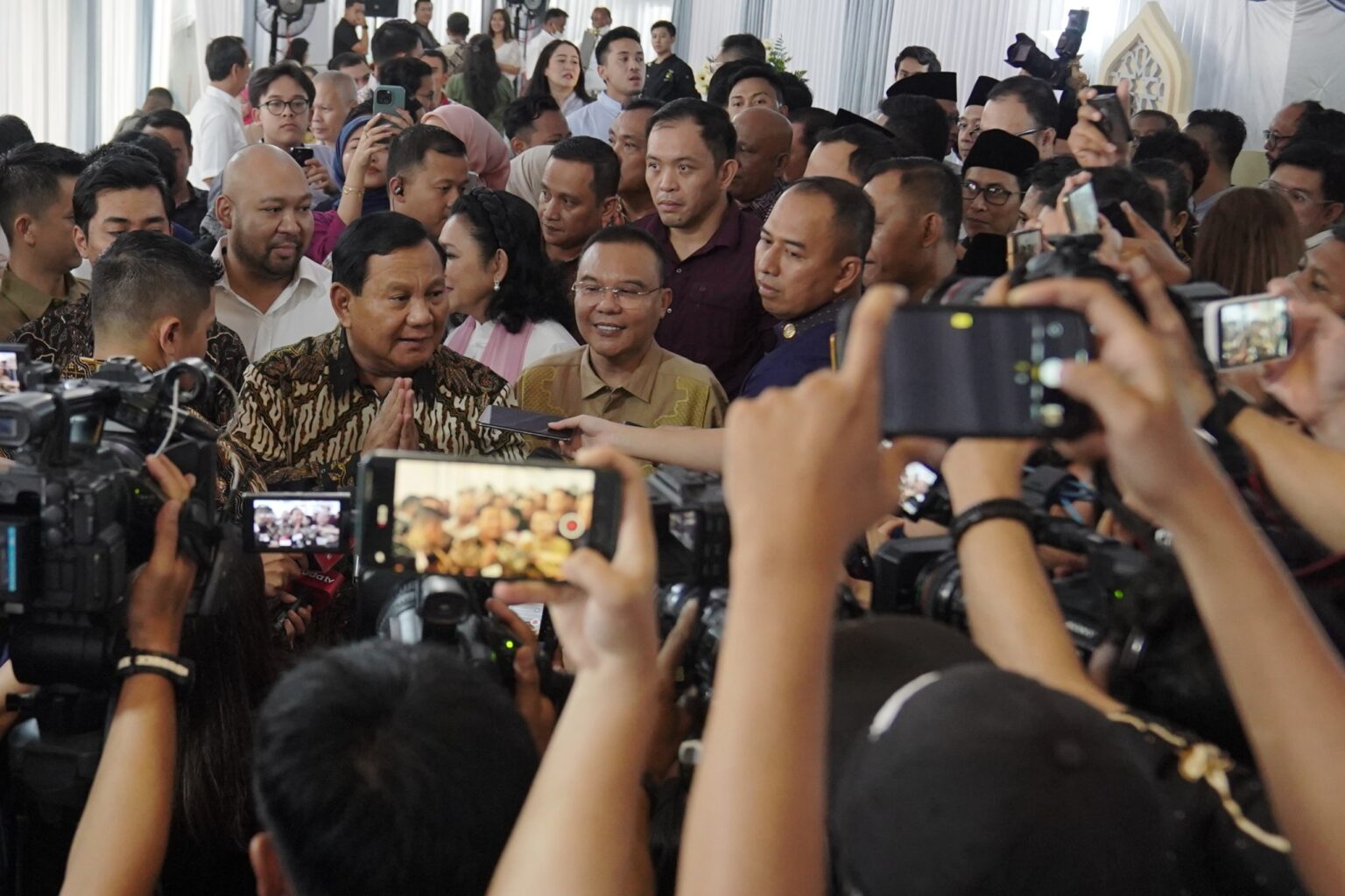 Prabowo Subianto Minta Maaf Lahir Batin pada Hari Kedua Lebaran untuk Rekan-Rekan Media