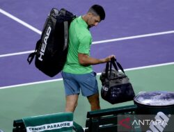 Djokovic berjuang untuk meningkatkan performa yang kurang di French Open musim ini