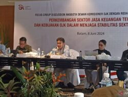 OJK meminta perbankan untuk membangun sistem guna mengatasi perjudian online