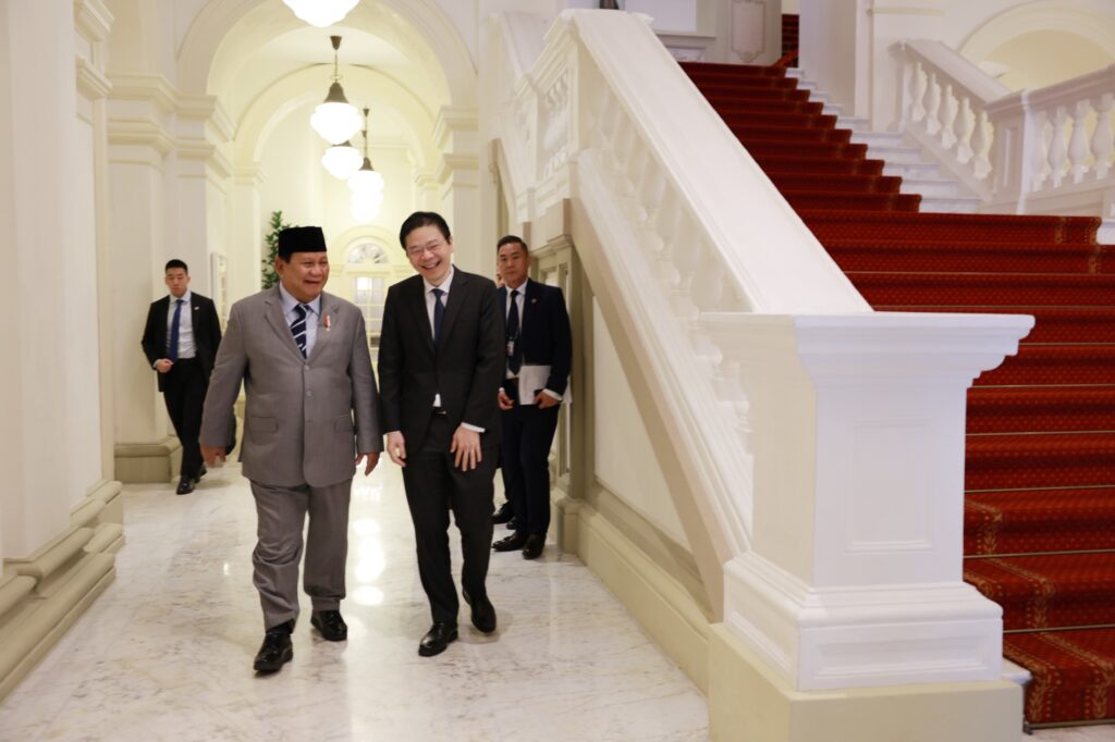 Prabowo Subianto Meets Singapore’s New Prime Minister, Offers Congratulations and Talks about Defense Partnership