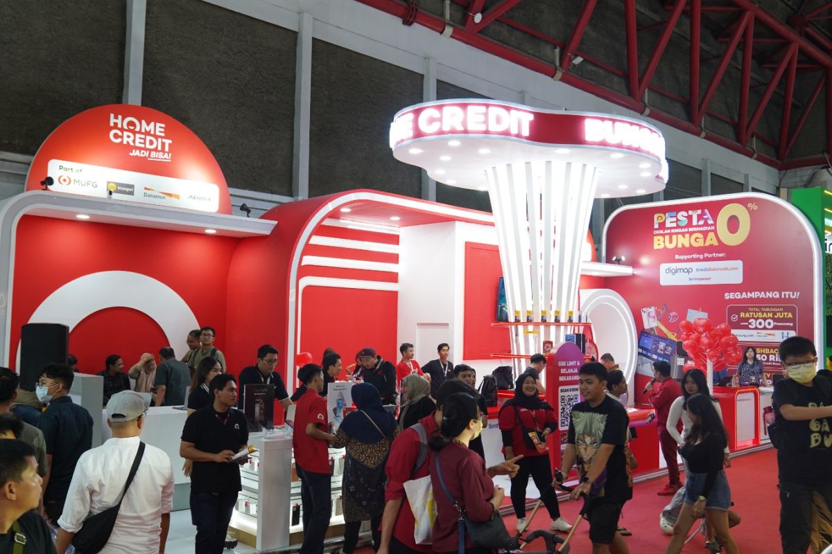 Dapatkan hadiah tabungan dan “cashback” dari Home Credit di Jakarta Fair