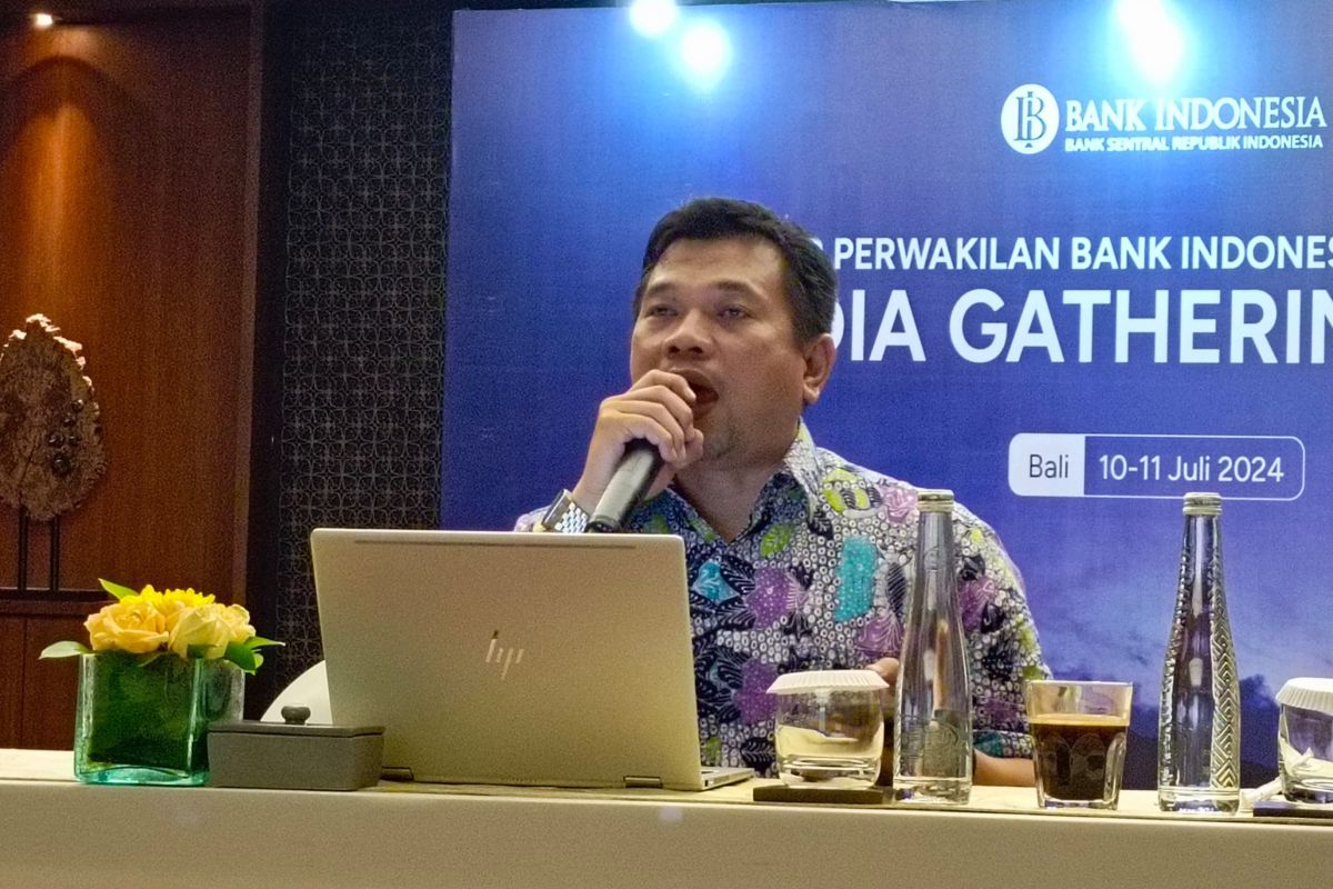 Pengaduan atas “surcharge” dapat dilaporkan oleh konsumen kepada Bank Jateng