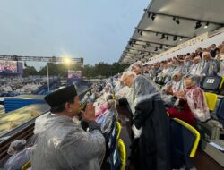 Prabowo Subianto attends the opening ceremony of the Paris 2024 Olympics, supports the Indonesian team