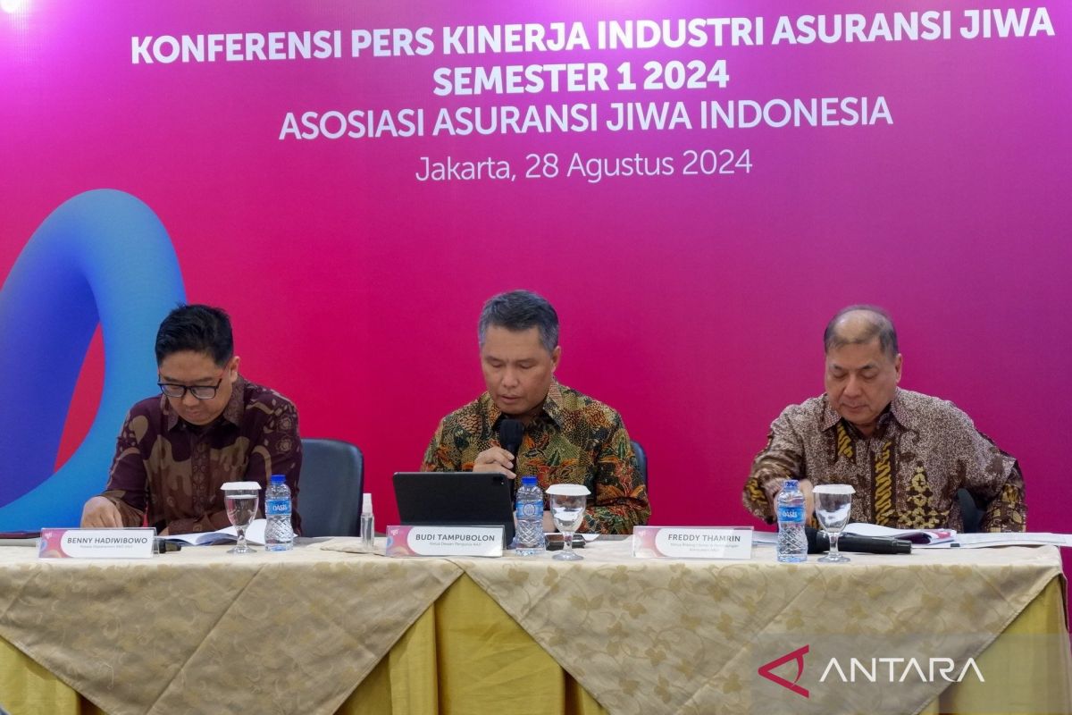 Asosiasi Asuransi Jiwa Indonesia (AAJI) mencatat premi industri asuransi jiwa mencapai Rp88,49 triliun