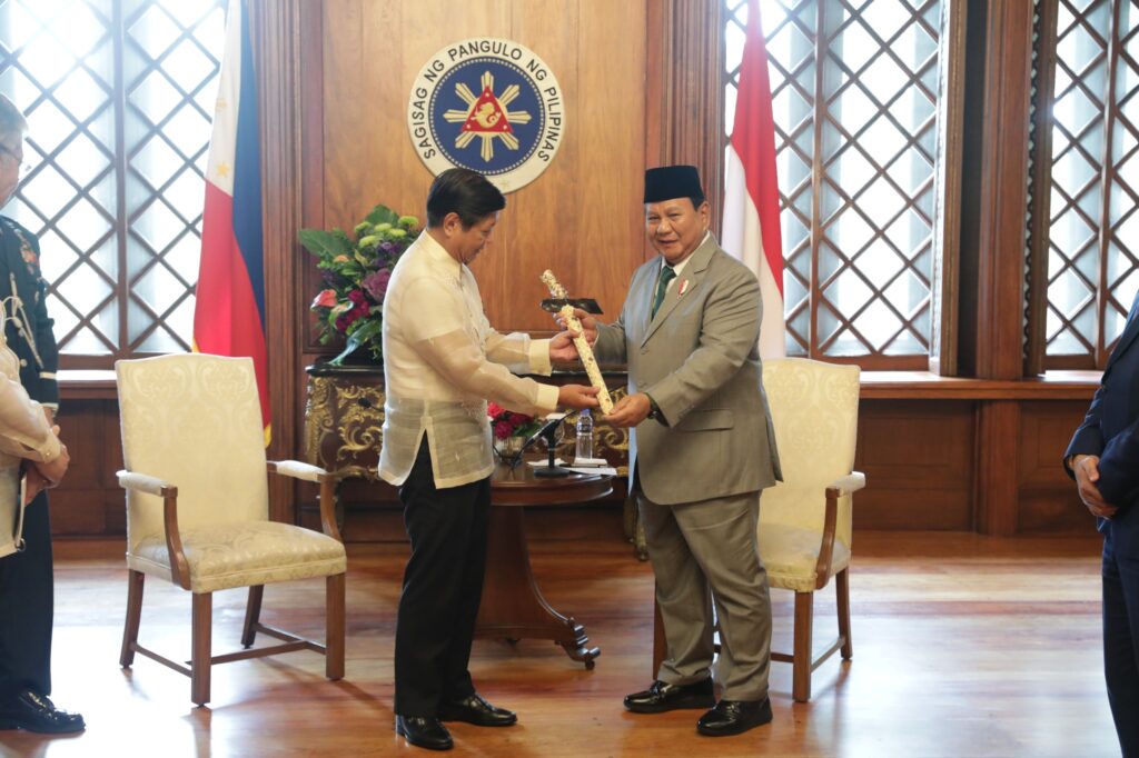 Prabowo Subianto Meets with President Marcos Jr. in the Philippines, Stresses Dedication to Enhancing Asian Relations