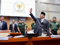 Prabowo Subianto Says Goodbye and Apologizes in Last DPR Meeting: We Have Bigger Duties Ahead