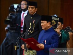 Analis memperkirakan rupiah akan menguat setelah Prabowo terpilih sebagai Presiden RI