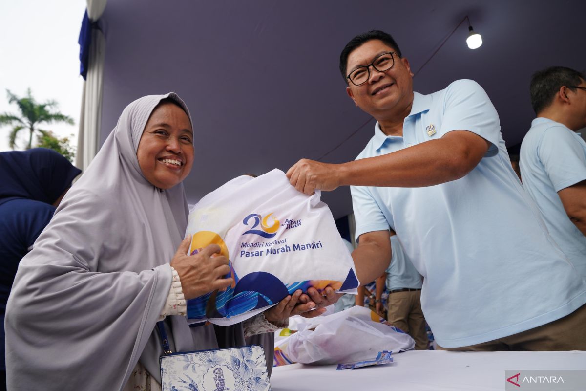 Bank Mandiri mencatat realisasi Kredit Usaha Rakyat (KUR) mencapai Rp32,2 triliun per bulan September