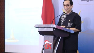 OJK meningkatkan peran perbankan syariah dalam mendukung pertumbuhan ekonomi