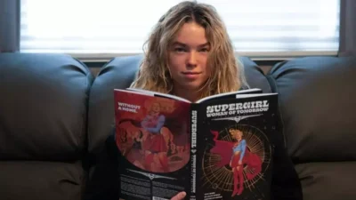 Bocor Logo Resmi Supergirl: Wanita Pemberani dari Masa Depan