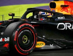 Verstappen vs Piastri: Duel Sengit di F1 GP Arab Saudi