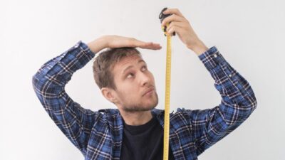 Benarkah Orang Pendek Lebih Panjang Umur? Mitos atau Fakta?