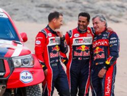 Al-Attiyah Kritik Pencalonan Sainz dalam Dakar