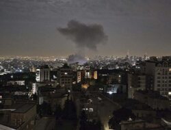 Serangan Israel: Kematian 2 Ilmuwan Nuklir Top Iran