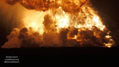 Insiden Meledaknya Roket Starship SpaceX: Api Berkobar Selama Uji Coba
