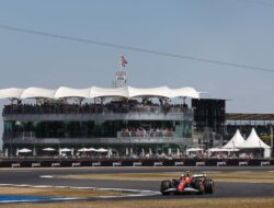 Hamilton Dominasi di Grand Prix Inggris Bersama McLaren
