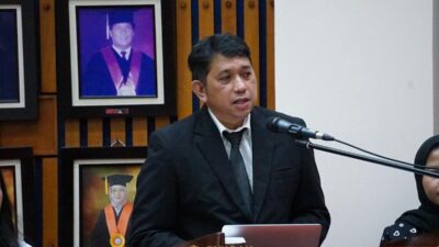 Praktisi Media Niki Charles Laoh Raih Doktor Komunikasi UI: Sukses Besar!