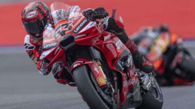 Bagnaia Dianjurkan Ganti Tim untuk Mencari Jati Diri