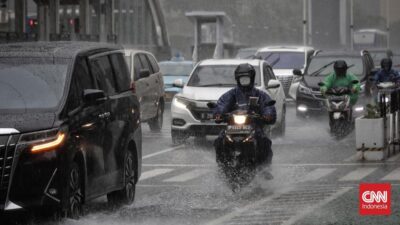 Prediksi Cuaca BMKG: Hujan di Jakarta Sore hingga Malam Ini
