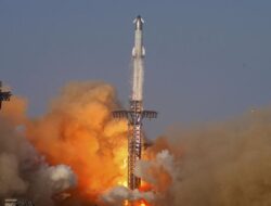Keajaiban Teknologi: SpaceX Elon Musk Menerobos Ke Ujung Jurang