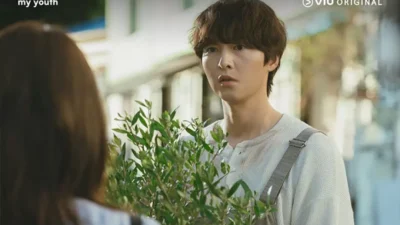 September Banjir Drakor Apik: Comeback Song Joong Ki